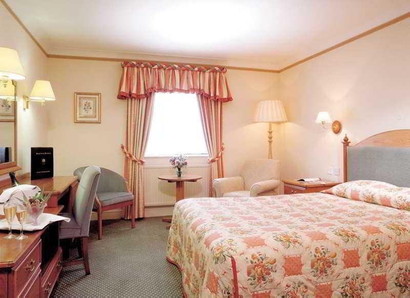 Bridgewood Manor Hotel&Spa Chatham  Zimmer foto
